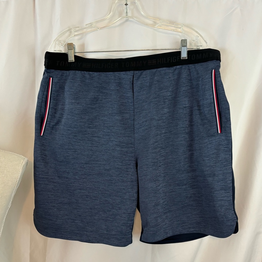 NWT Tommy Hilfiger Sport szL shorts…8” inseam…